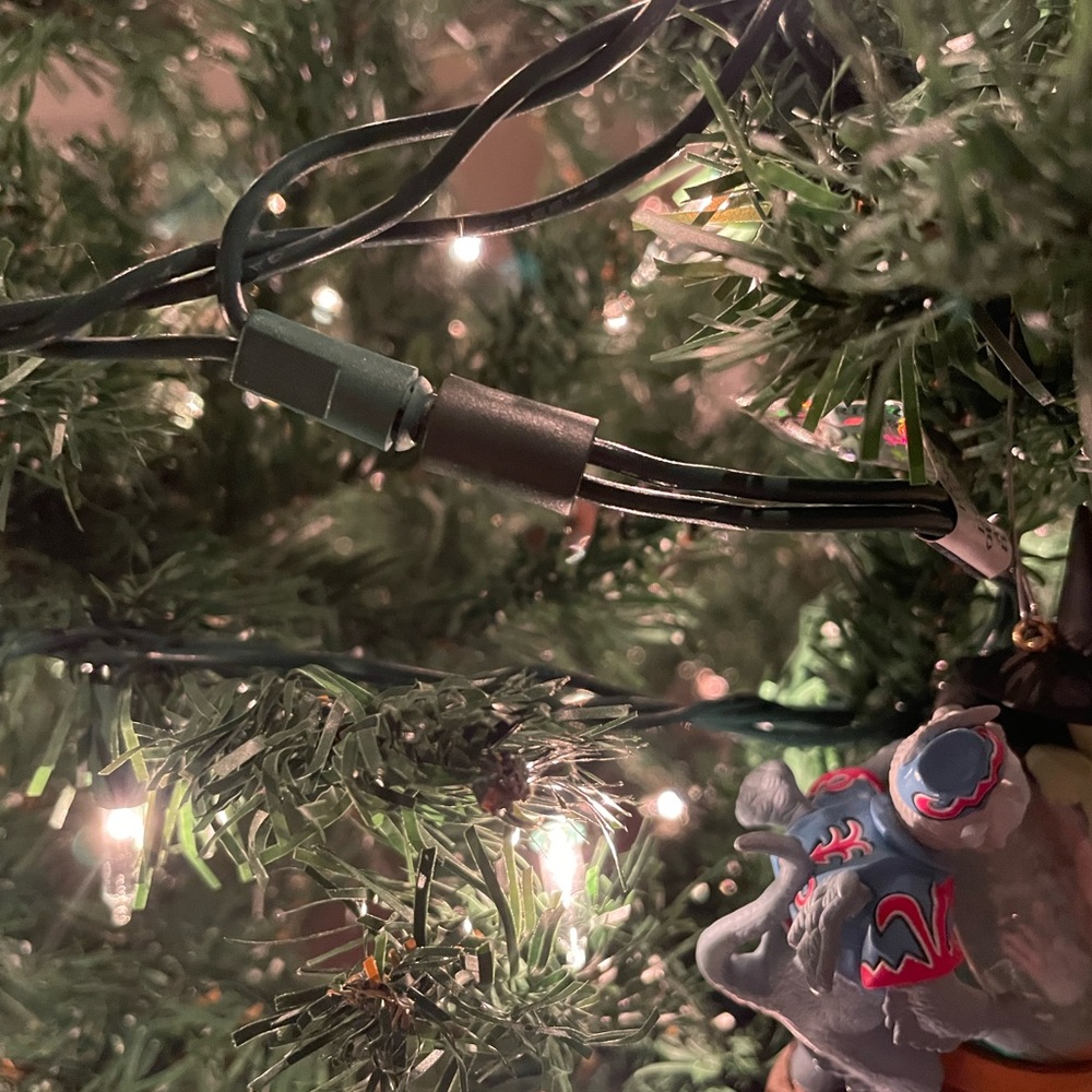 Hallmark Keepsake “Poppy Fields” Wizard of Oz Ornament - Picture 4 of 11